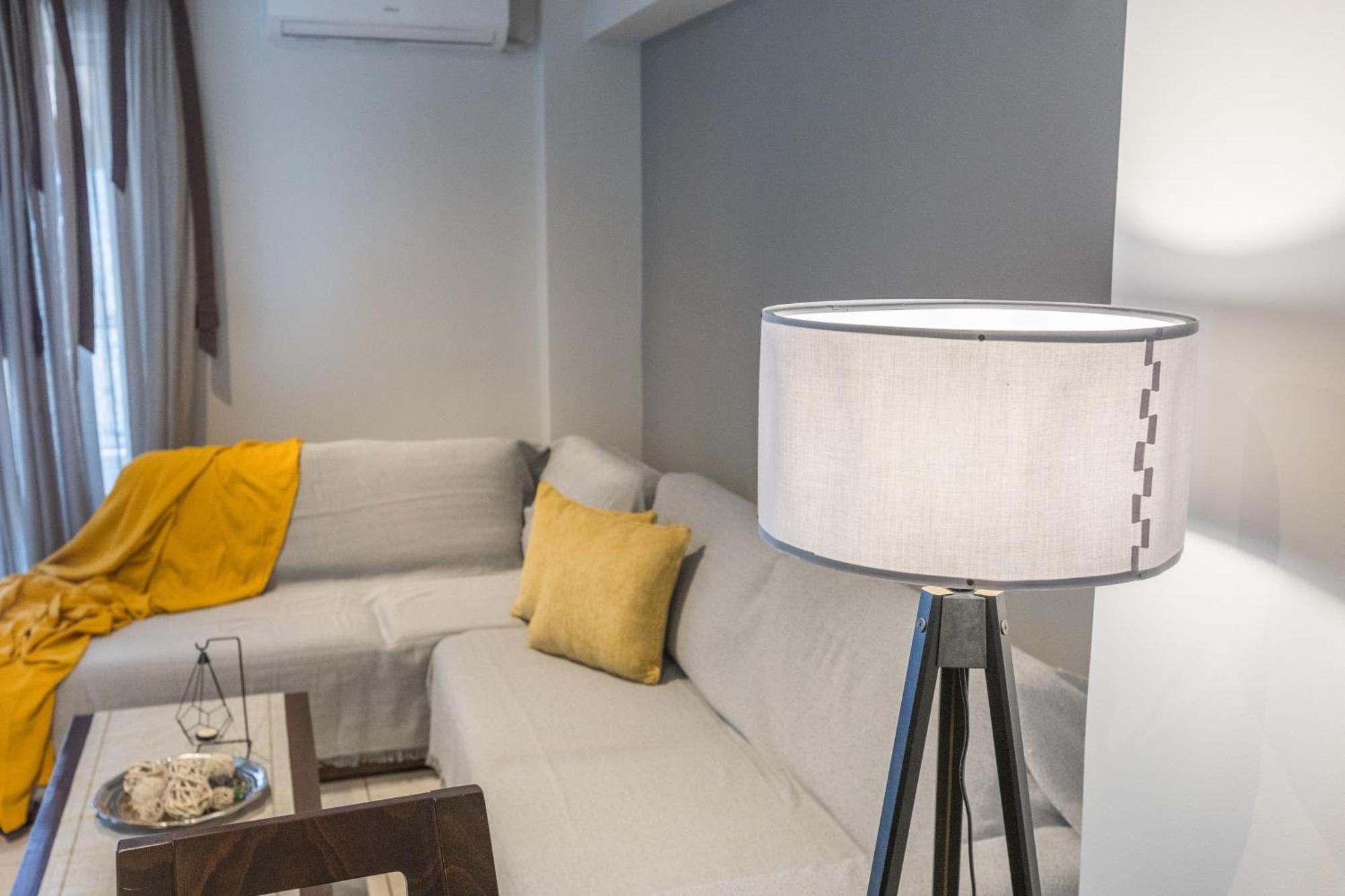 Raise Harbor Flats Apartment Piraeus