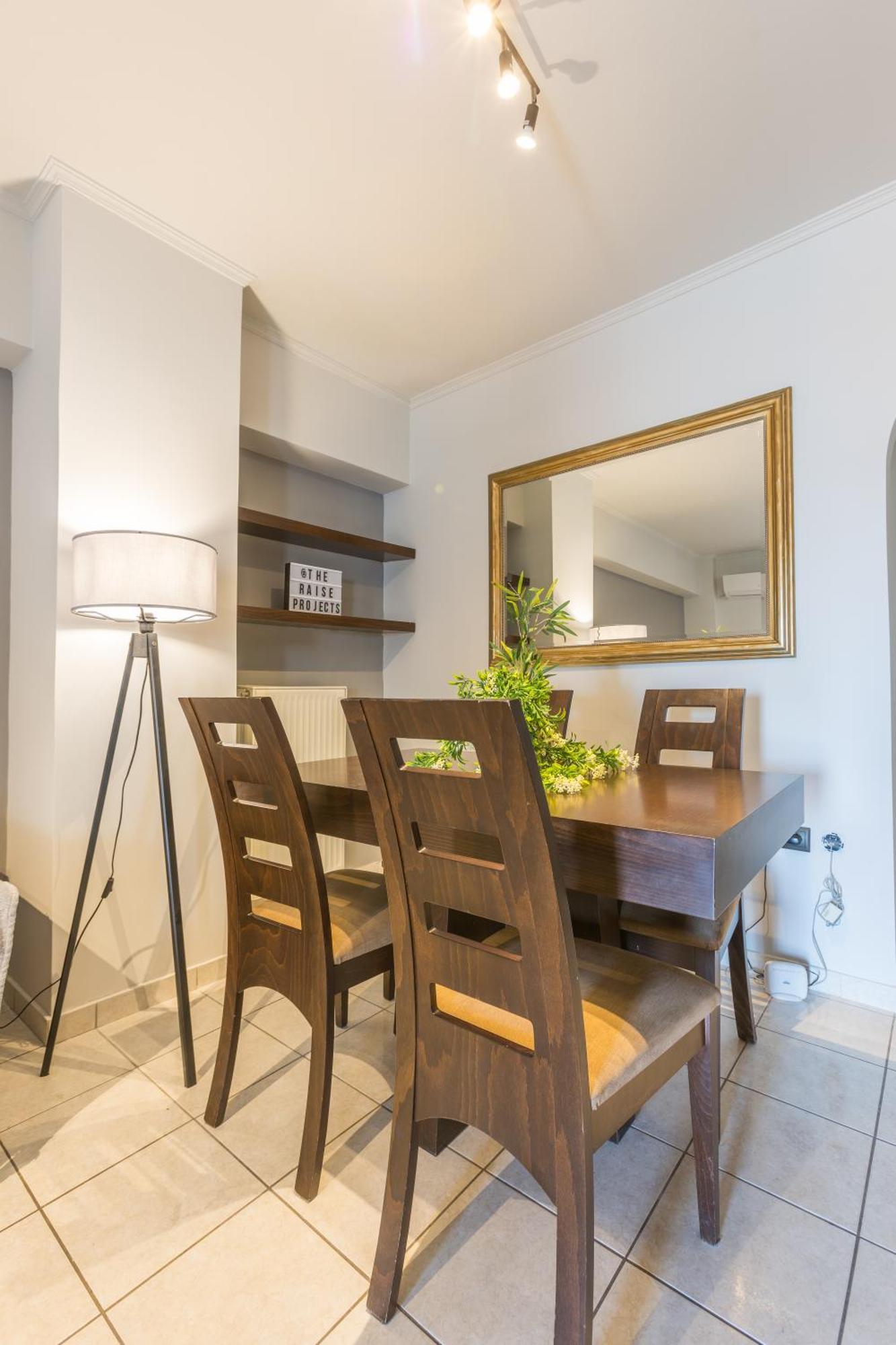 Raise Harbor Flats Apartment