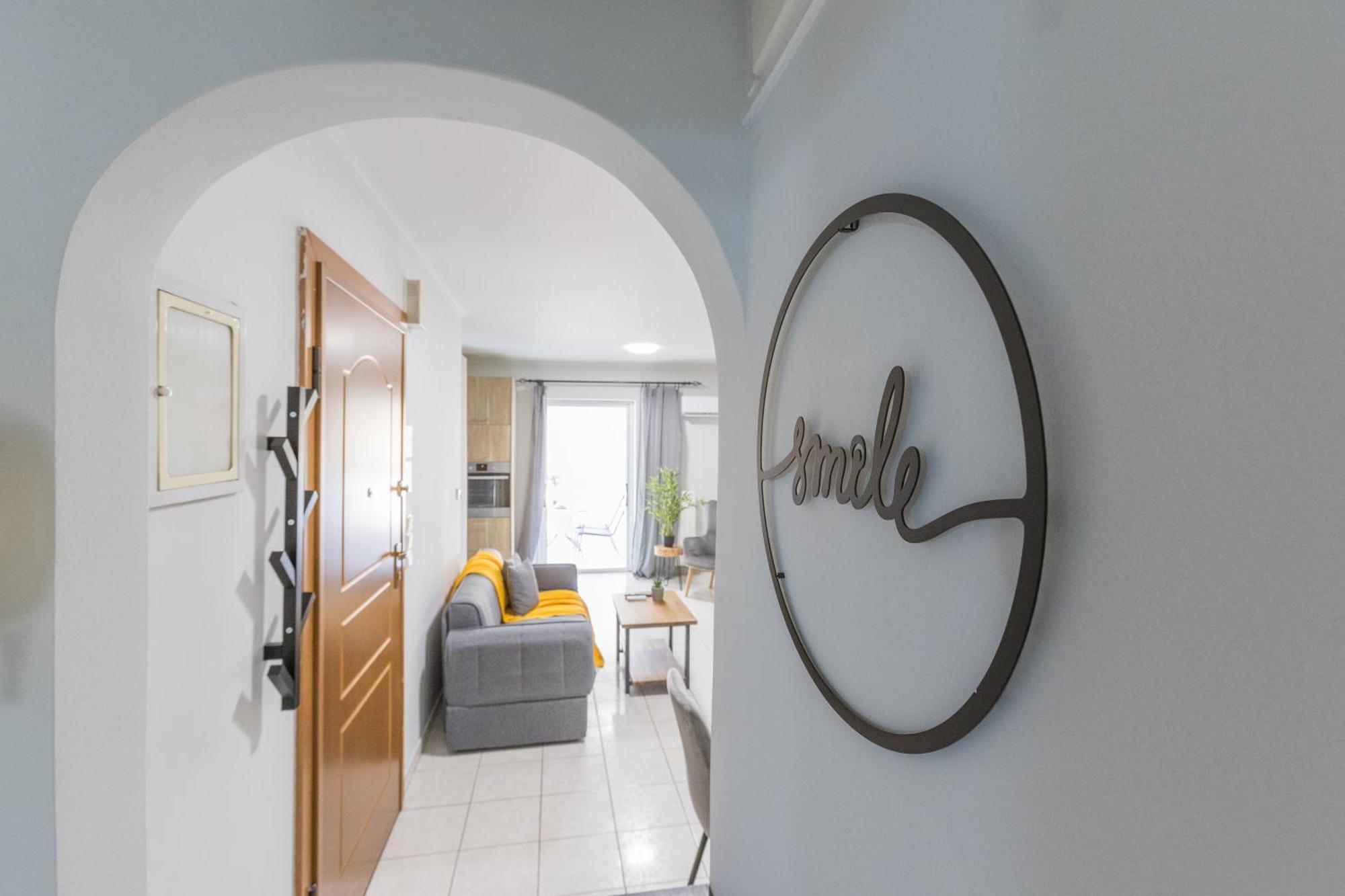 Raise Harbor Flats Apartment Piraeus